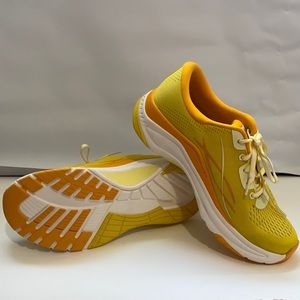 Dansko Pace yellow /orange Mesh 38EU 7.5-8 US